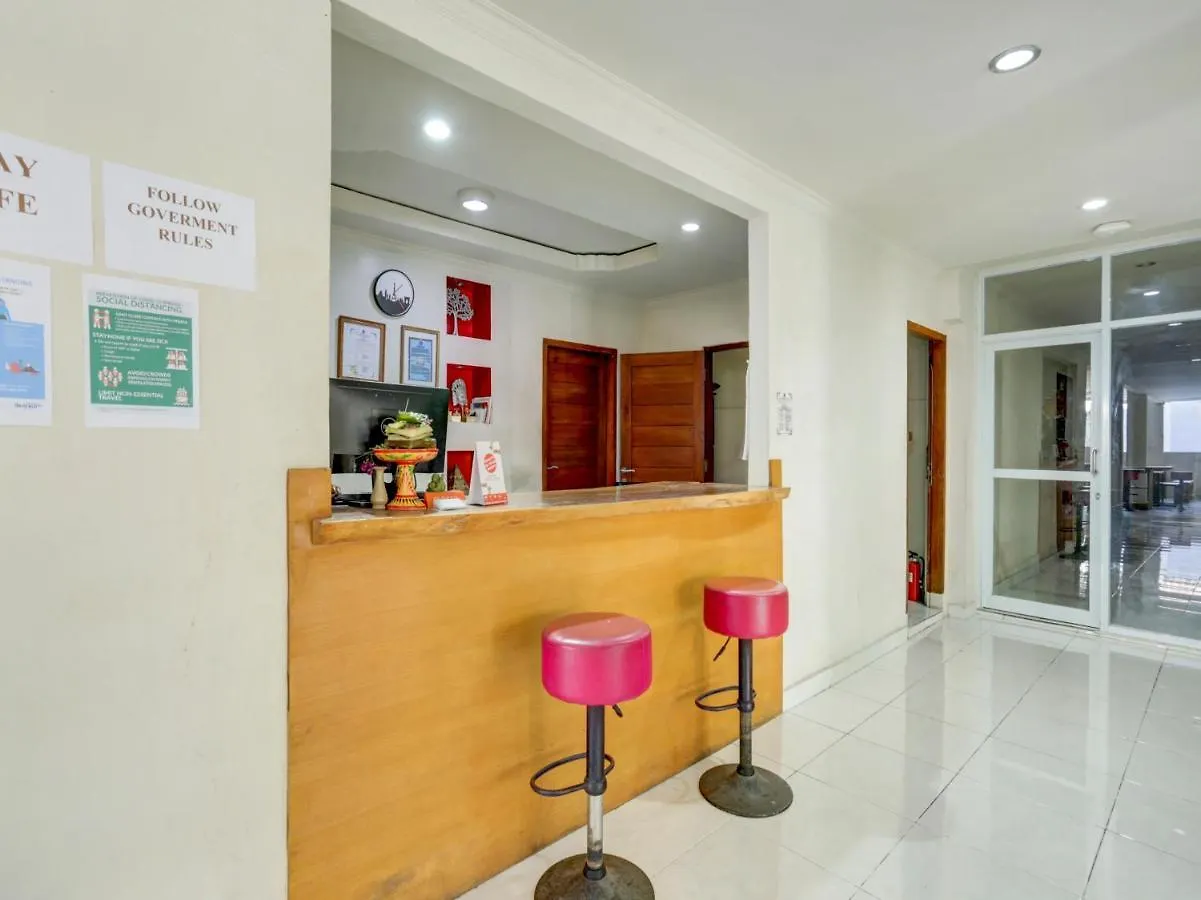 Oyo 3950 The Ratna Hotel Kuta  Indonesia