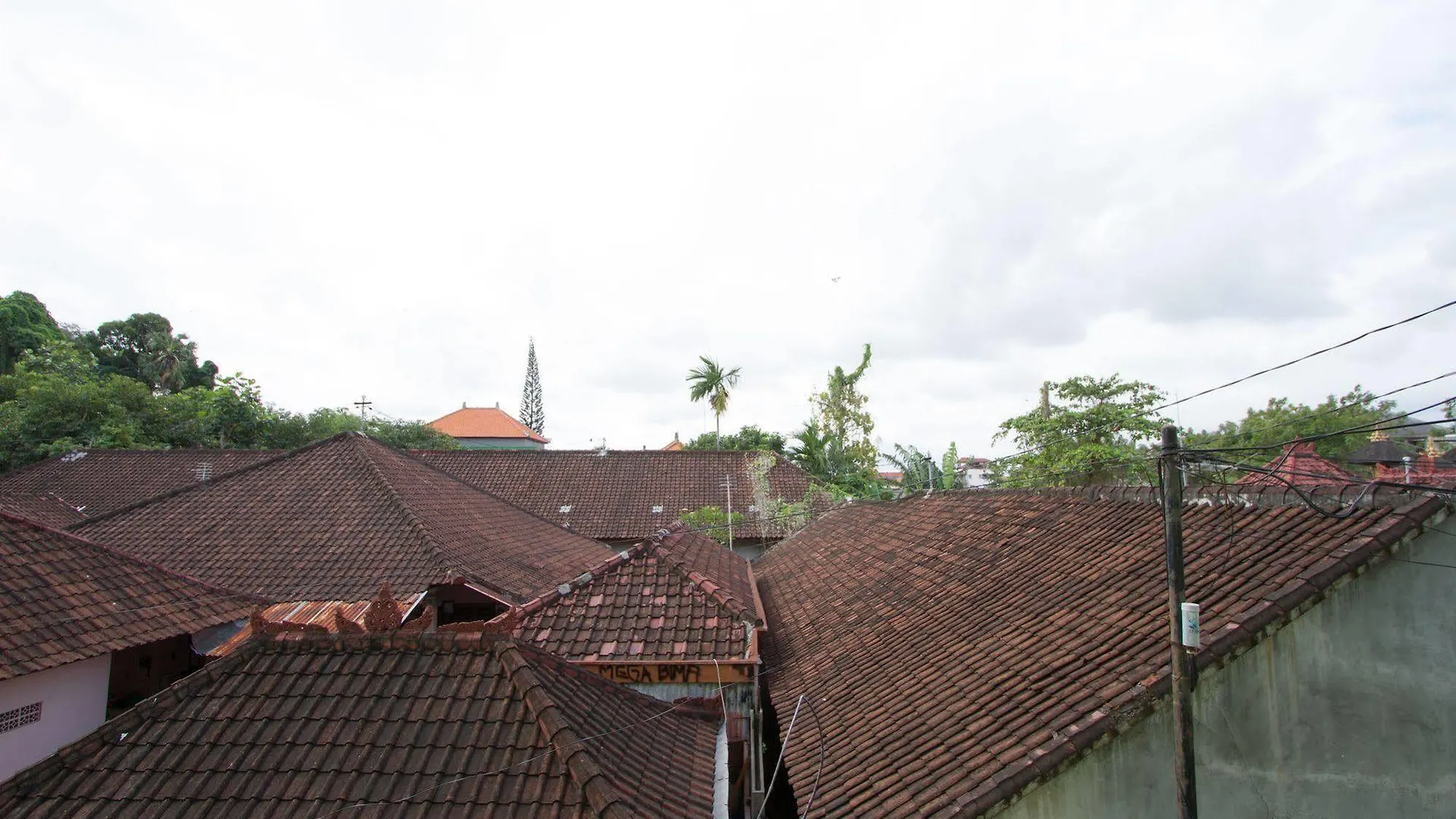 **  Oyo 3950 The Ratna Hotel Kuta  Indonesia