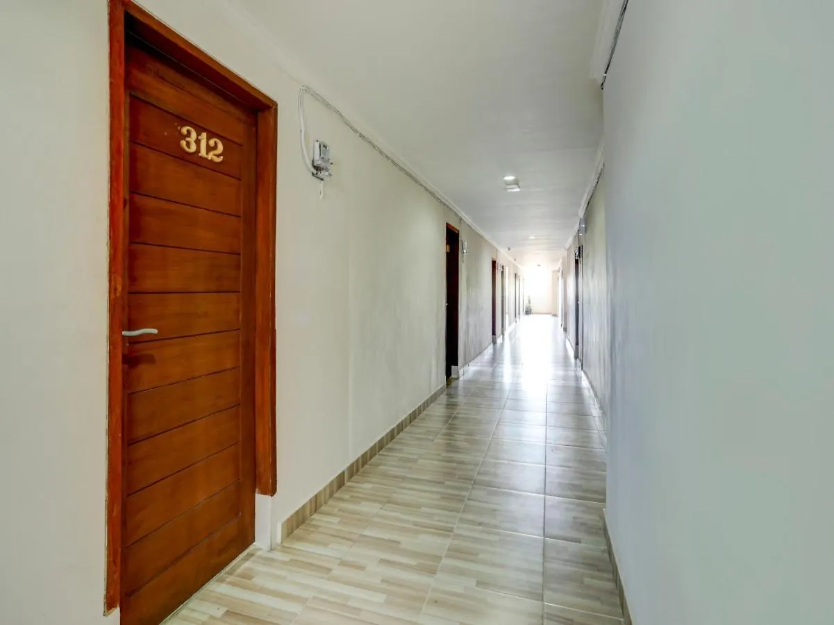 **  Oyo 3950 The Ratna Hotel Kuta  Indonesia